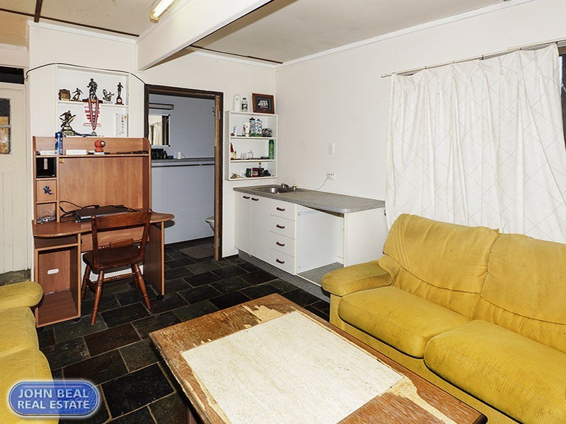 37 Bailey Street, Woody Point QLD 4019