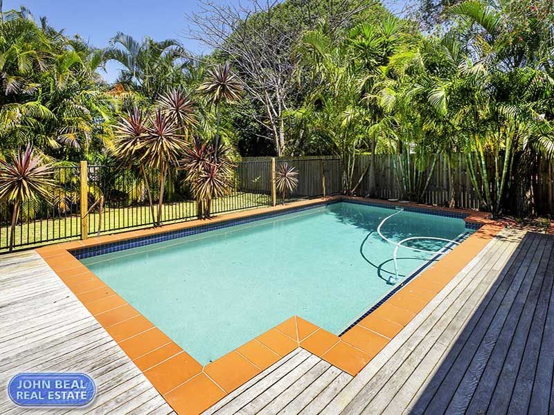 37 Bailey Street, Woody Point QLD 4019