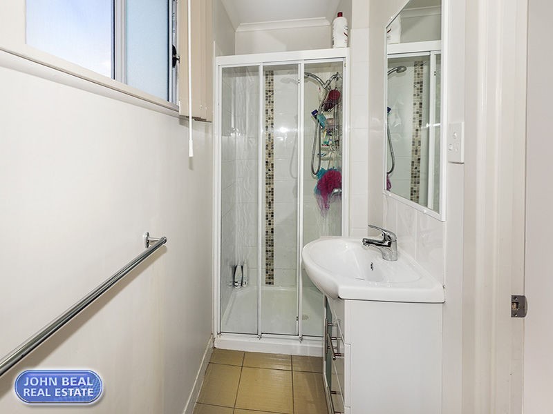 70 Elizabeth Avenue, Clontarf QLD 4019