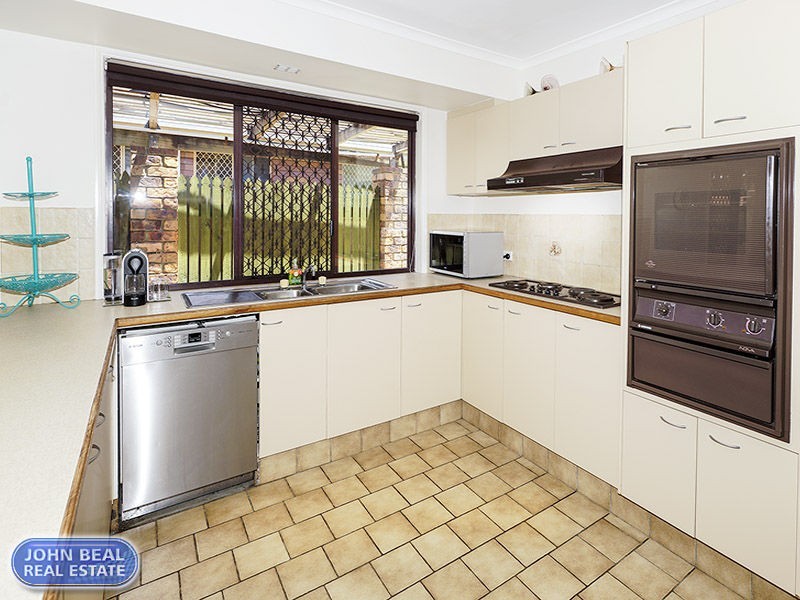 1 Sandringham Court, Kippa-ring QLD 4021