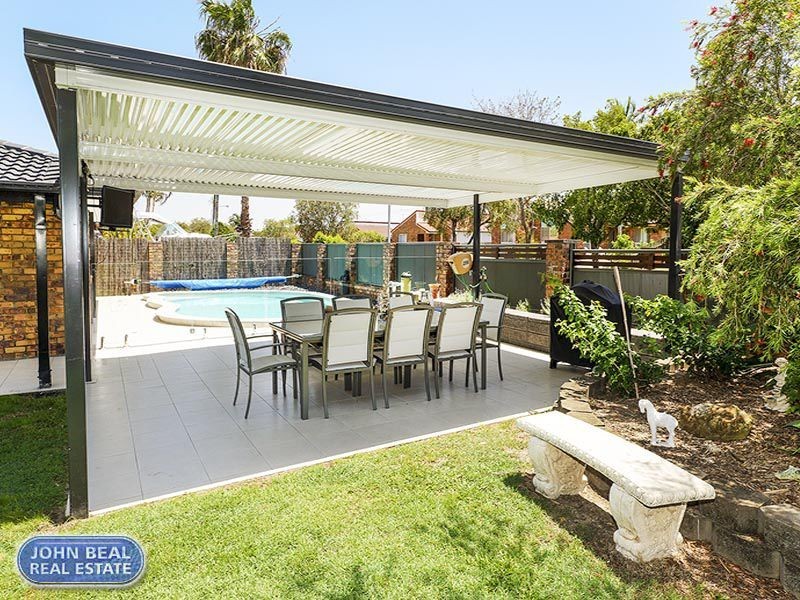 1 Sandringham Court, Kippa-ring QLD 4021