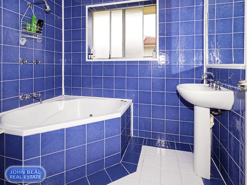 28 Houghton Avenue, Redcliffe QLD 4020