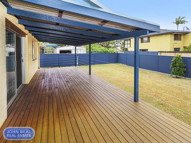 28 Houghton Avenue, Redcliffe QLD 4020
