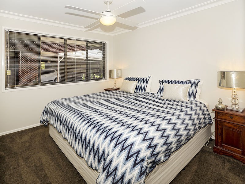 9 Valiant Court, Newport QLD 4020