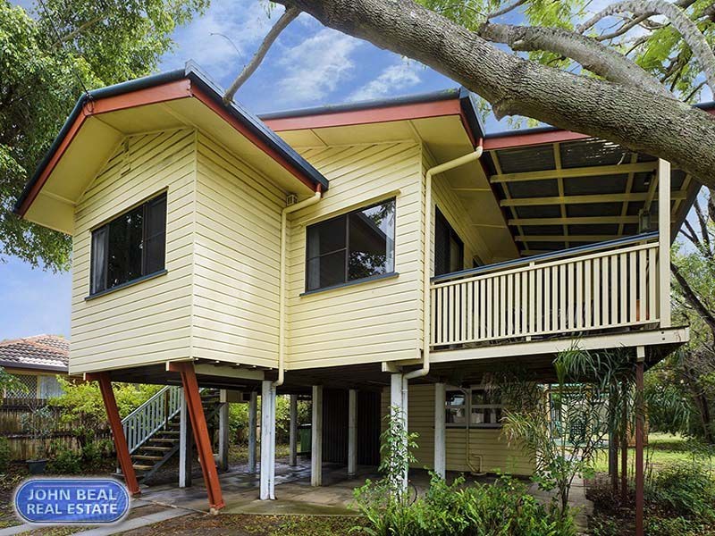 68 Georgina Street, Woody Point QLD 4019