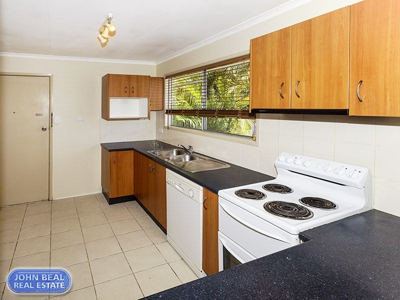 22 Longland Street, Redcliffe QLD 4020