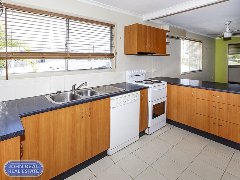 22 Longland Street, Redcliffe QLD 4020