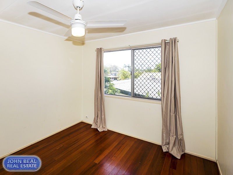 22 Longland Street, Redcliffe QLD 4020