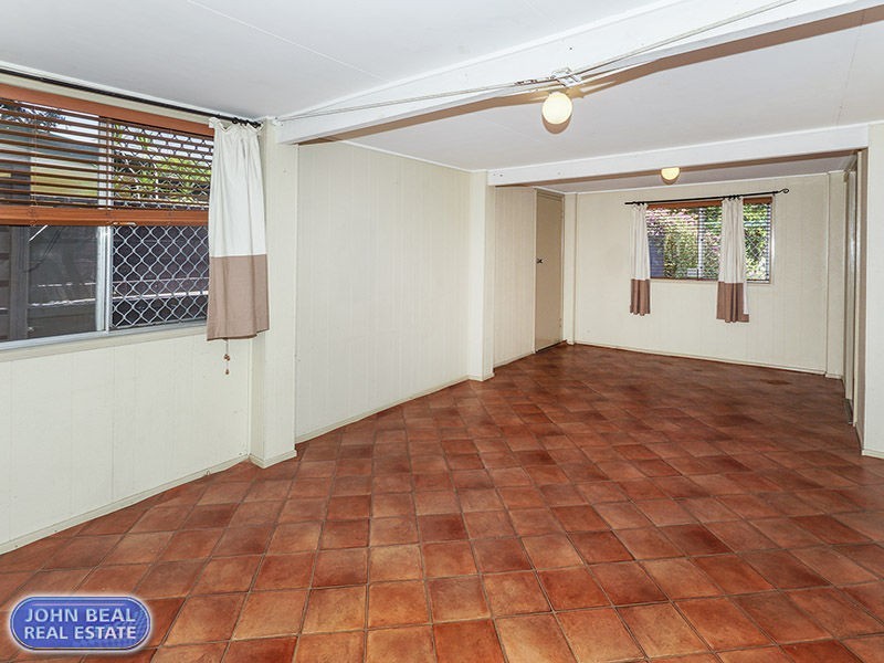 22 Longland Street, Redcliffe QLD 4020