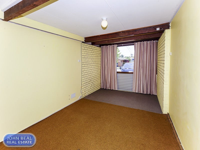 22 Longland Street, Redcliffe QLD 4020