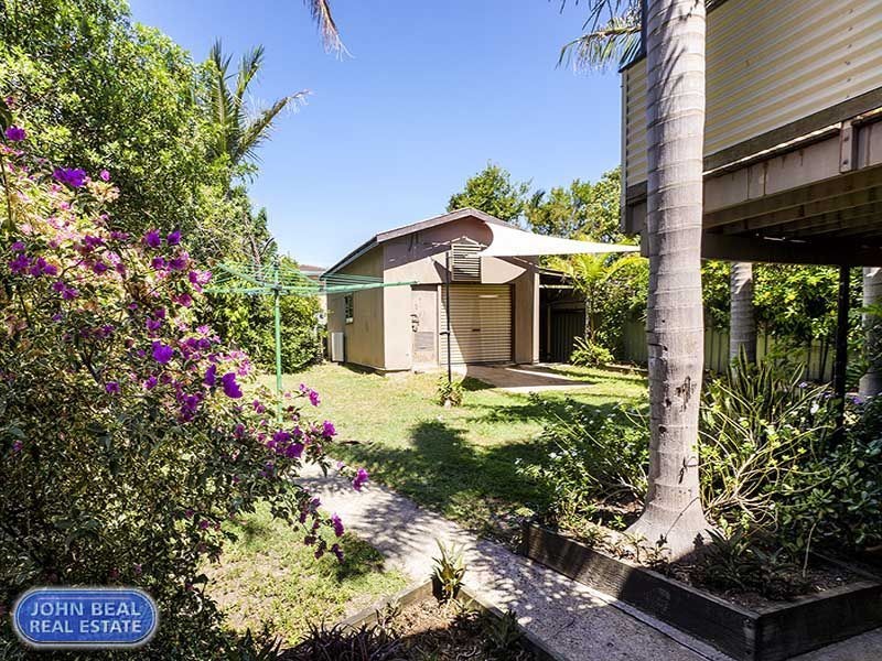22 Longland Street, Redcliffe QLD 4020