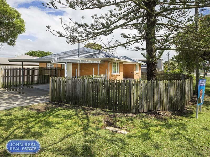 223 Scarborough Road, Scarborough QLD 4020