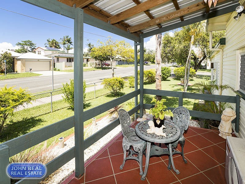 1 Ralph Street, Clontarf QLD 4019