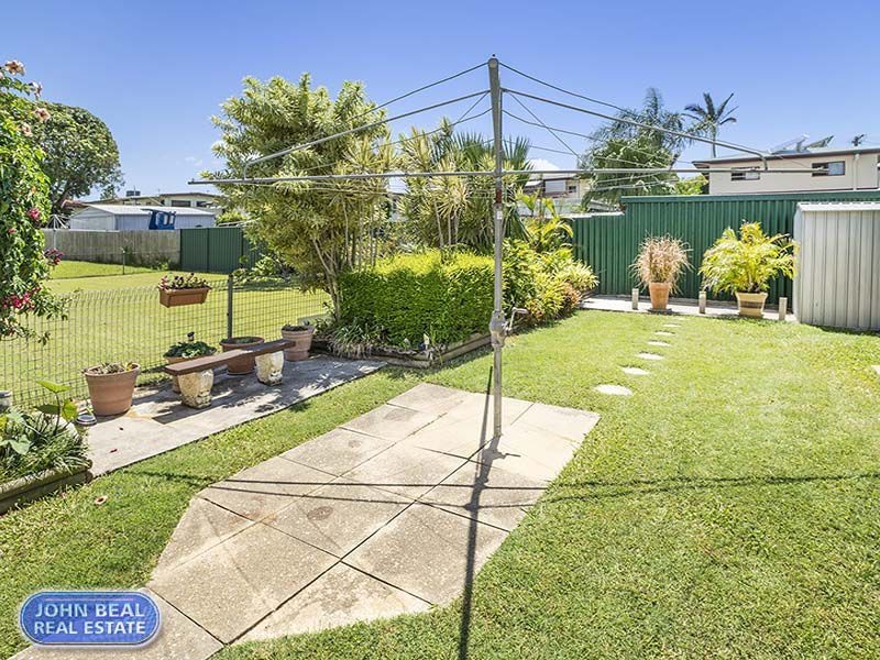 1 Ralph Street, Clontarf QLD 4019