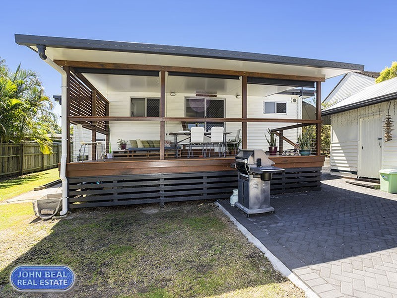 217 Scarborough Road, Scarborough QLD 4020