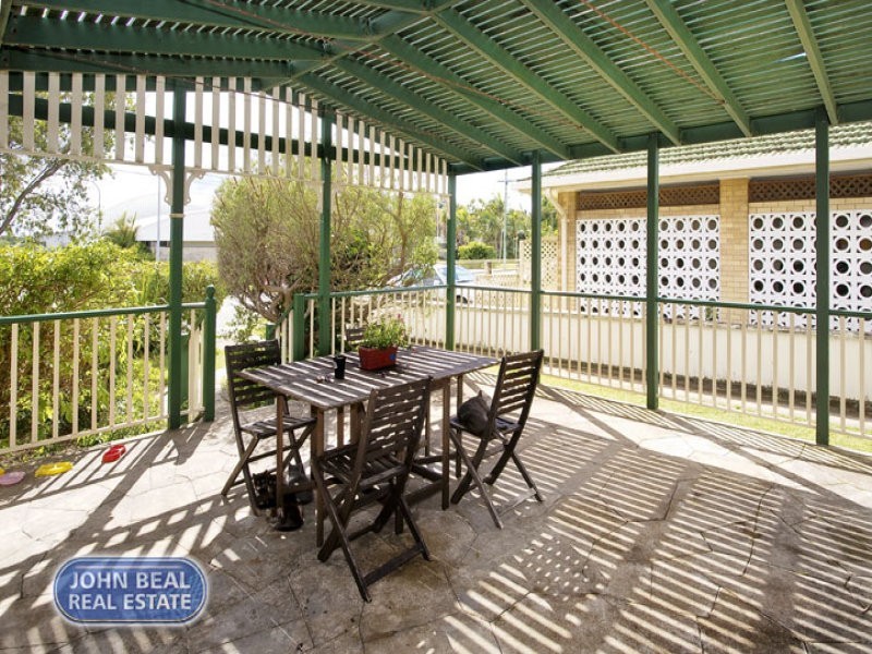 41 Sydney Street, Redcliffe QLD 4020