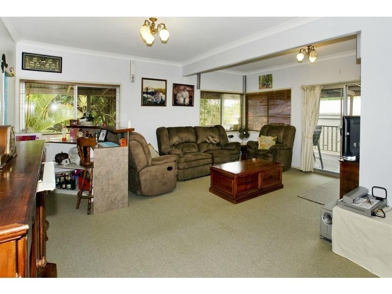 151 Anzac Avenue, Redcliffe QLD 4020