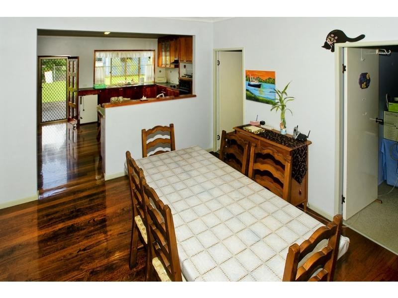 151 Anzac Avenue, Redcliffe QLD 4020