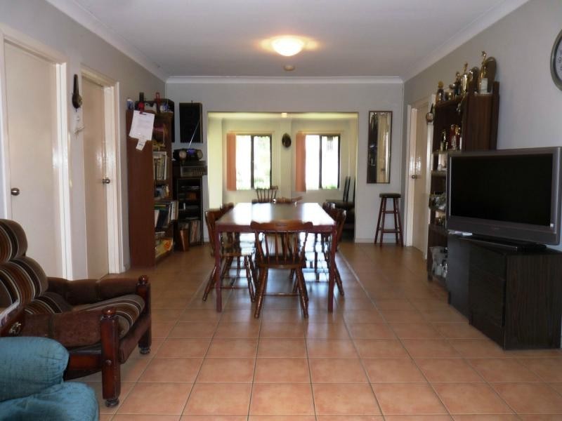 24 Centaur Street, Redcliffe QLD 4020