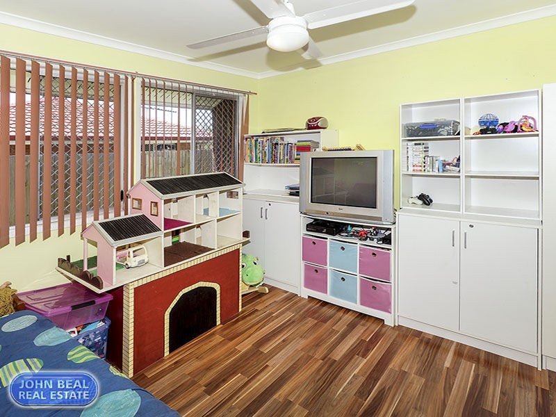 16 Simon Street, Deception Bay QLD 4508