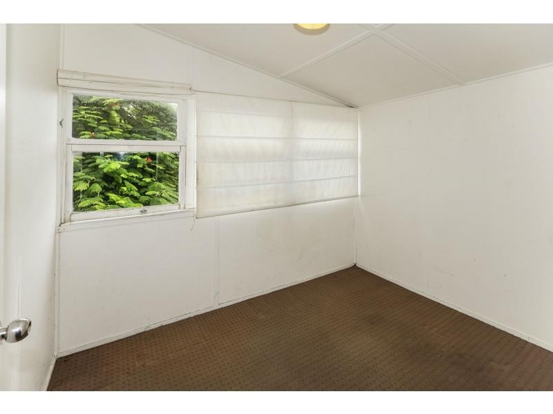 33 McAneny Street, Redcliffe QLD 4020
