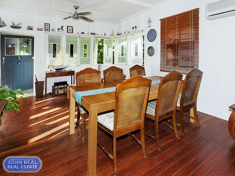 7 Grant Street, Redcliffe QLD 4020