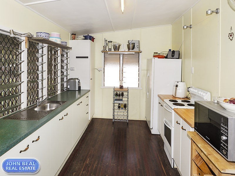 7 Grant Street, Redcliffe QLD 4020