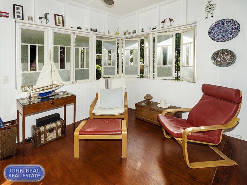 7 Grant Street, Redcliffe QLD 4020