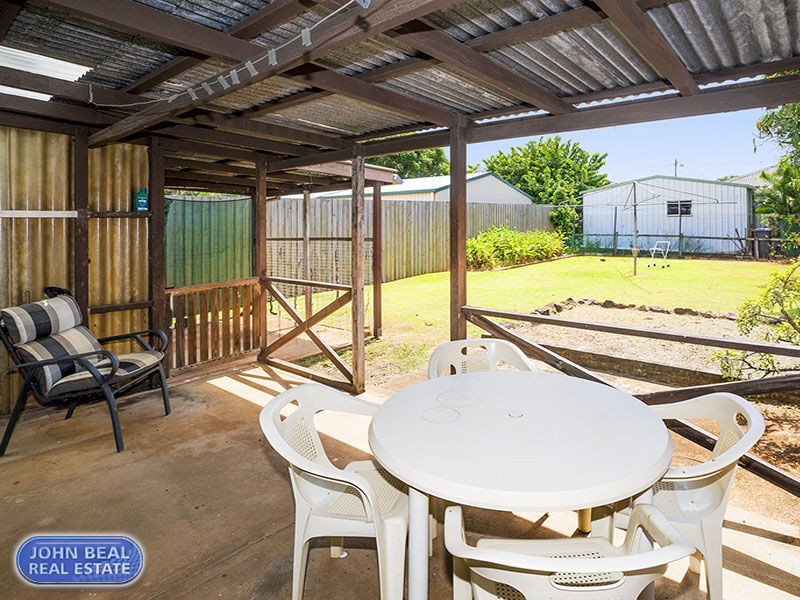 34 Collins Street, Woody Point QLD 4019