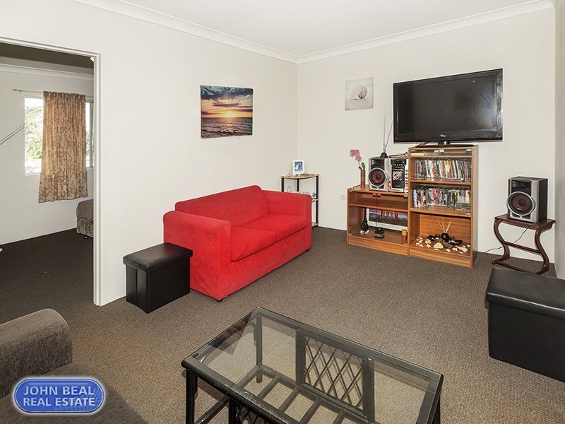 6/18 Arthur Street, Woody Point QLD 4019
