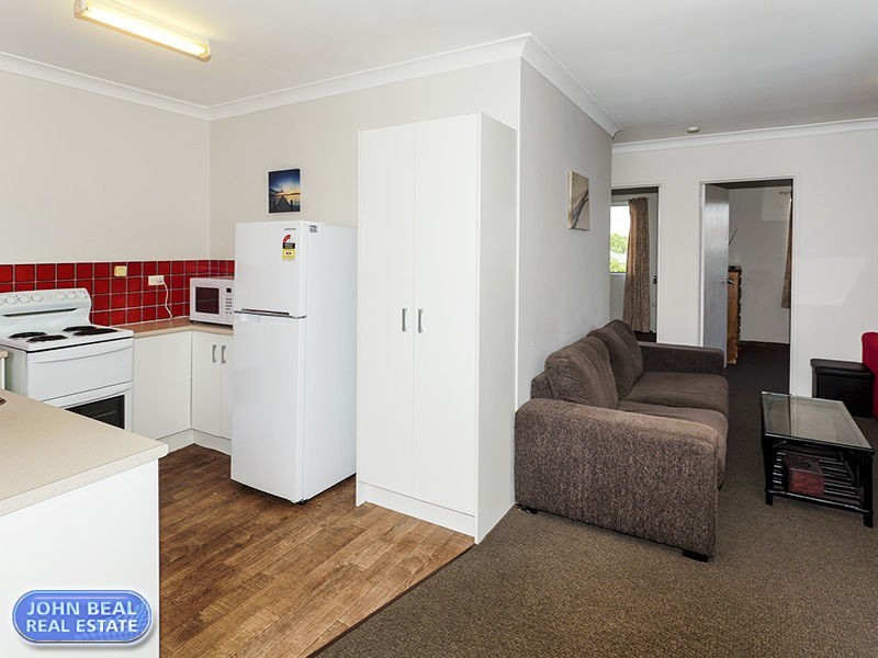 6/18 Arthur Street, Woody Point QLD 4019
