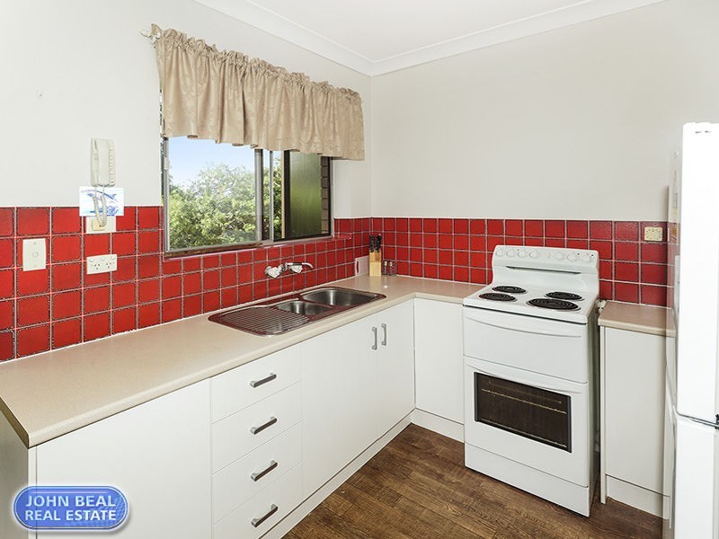 6/18 Arthur Street, Woody Point QLD 4019