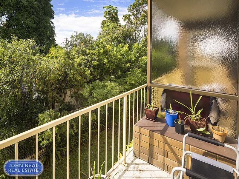 6/18 Arthur Street, Woody Point QLD 4019