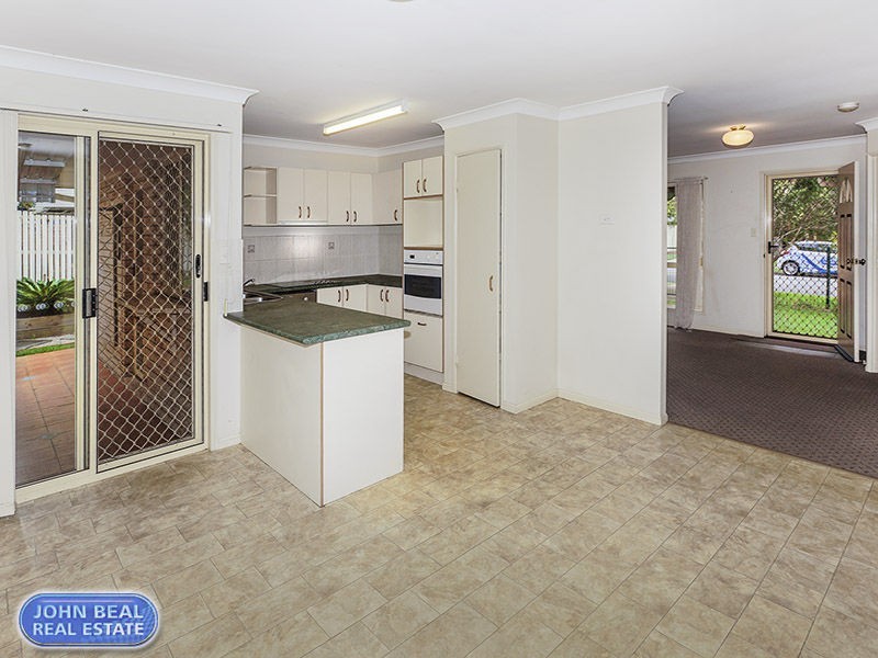 27 Ewan Street, Margate QLD 4019