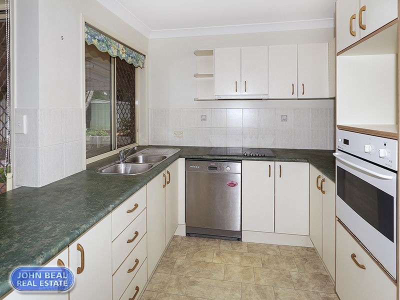 27 Ewan Street, Margate QLD 4019