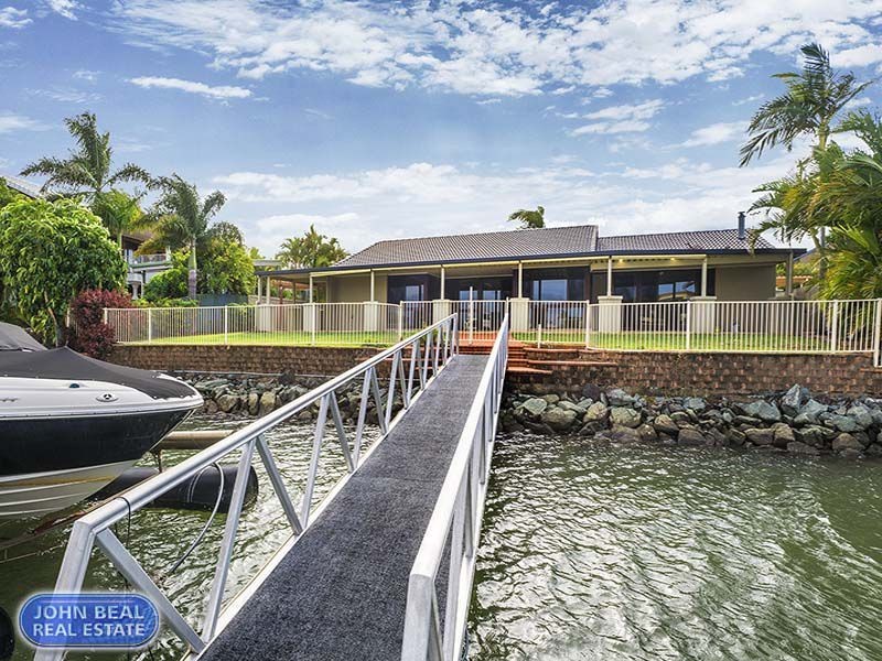 33 Resolute Court, Newport QLD 4020