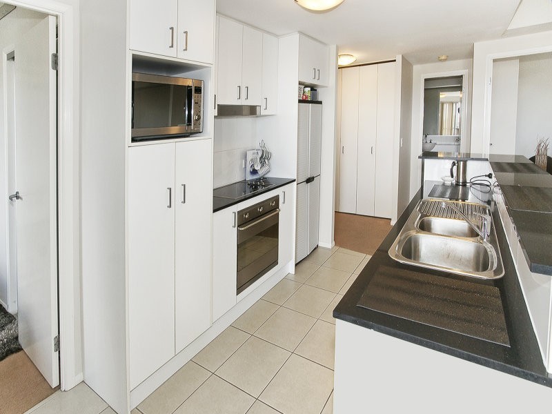 24/1 McNaughton Street, Redcliffe QLD 4020