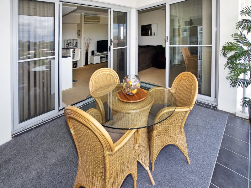 24/1 McNaughton Street, Redcliffe QLD 4020