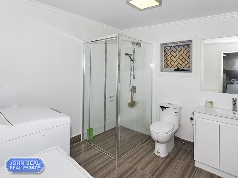 217 Scarborough Road, Scarborough QLD 4020