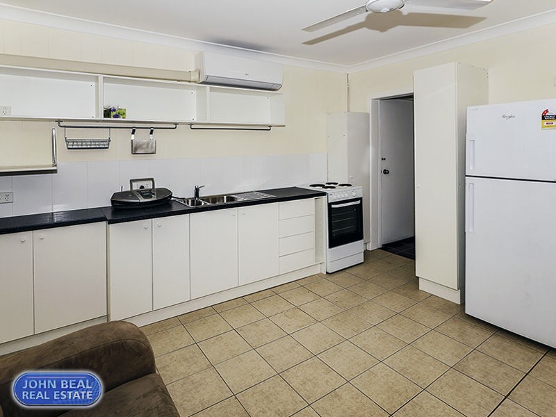 1/2 Southwell Street, Kippa-ring QLD 4021