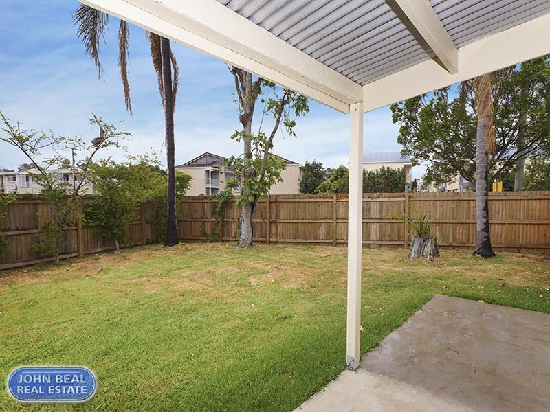 1/2 Southwell Street, Kippa-ring QLD 4021