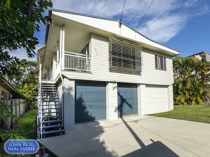 214 Scarborough Road, Scarborough QLD 4020