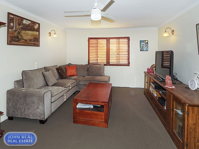 214 Scarborough Road, Scarborough QLD 4020