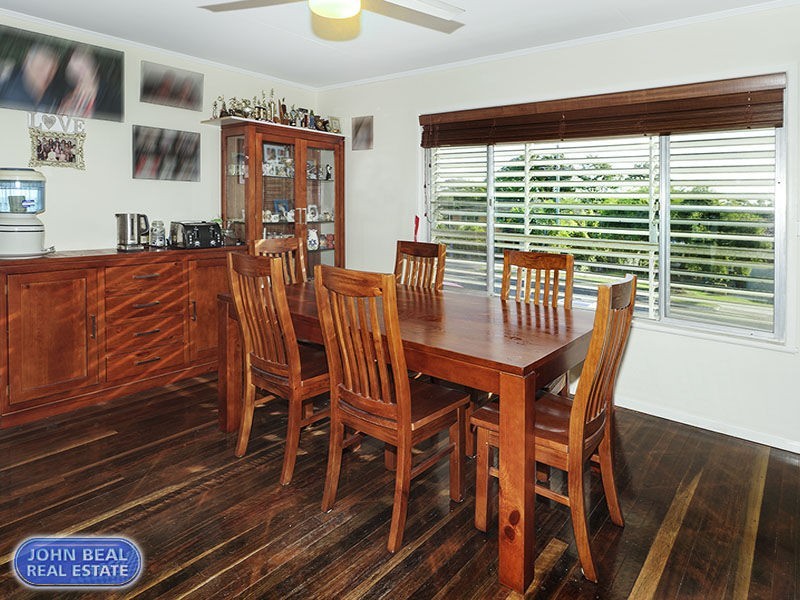 214 Scarborough Road, Scarborough QLD 4020
