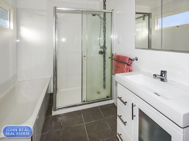 214 Scarborough Road, Scarborough QLD 4020