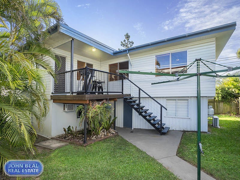 214 Scarborough Road, Scarborough QLD 4020