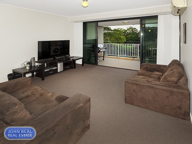 203/25 Dix Street, Redcliffe QLD 4020