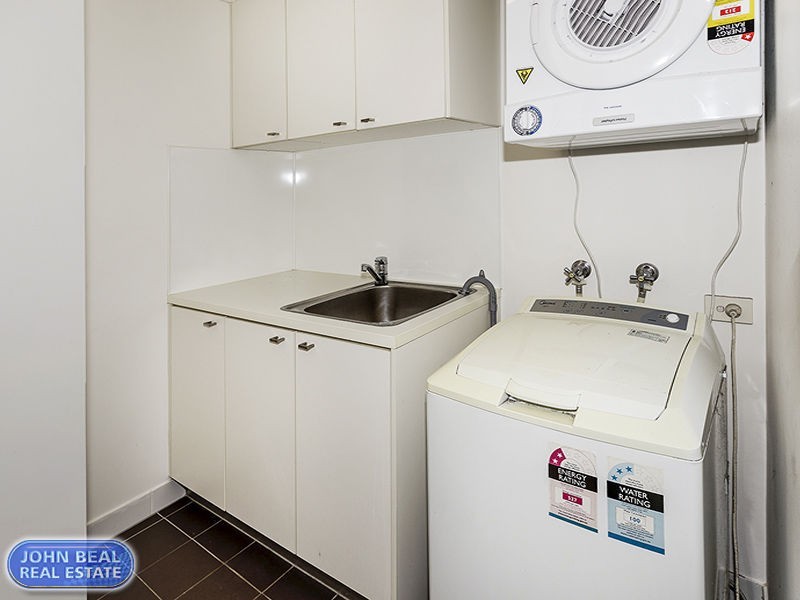 203/25 Dix Street, Redcliffe QLD 4020