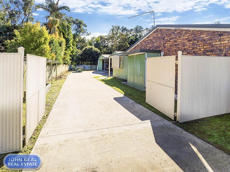 37 Montrose Street, Beerwah QLD 4519