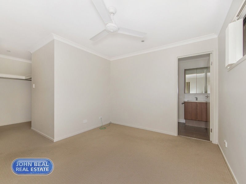 4 Chalk Circuit, North Lakes QLD 4509